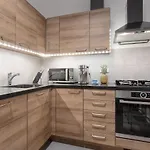 Apartamento Bright And Spacious Attic *